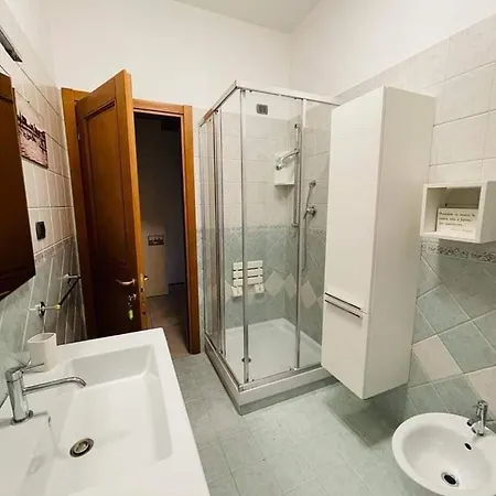 Mare E Dintorni Сан-Бенедетто-дель-Тронто